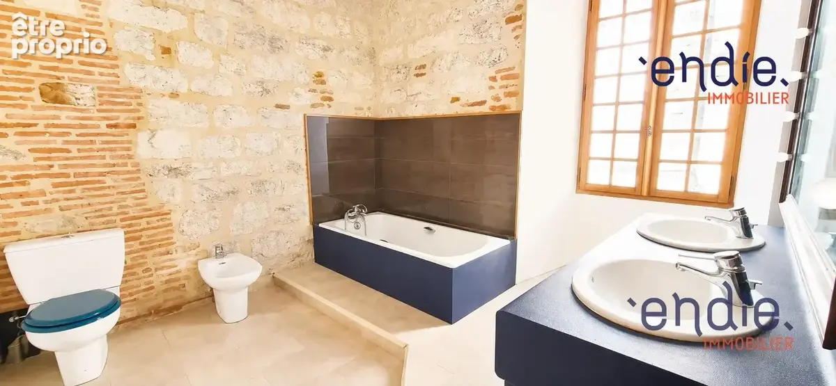 Appartement 272 m² à vendre à Cahors (46000) - photo 8