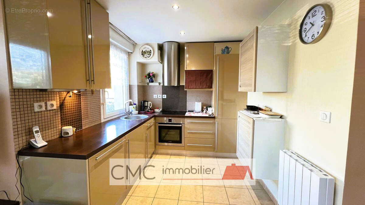 Appartement 62 m² à Le Coudray  - photo 3