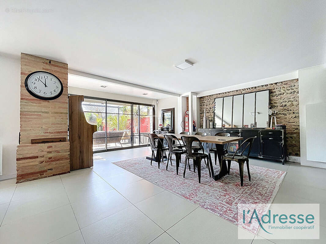 Maison à CASTELGINEST