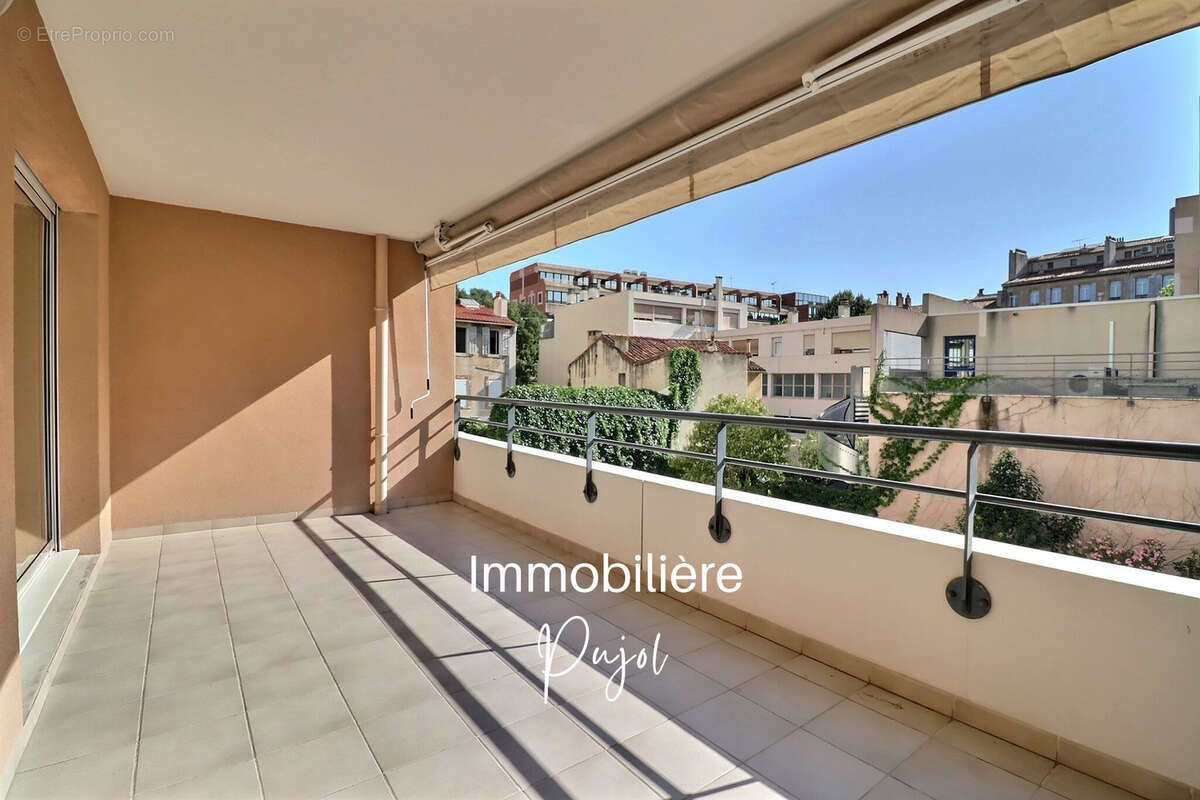 Prado / Périer - Appartement T3 résidence sécurisée avec terrasse et cave + garage (option) - photo 2