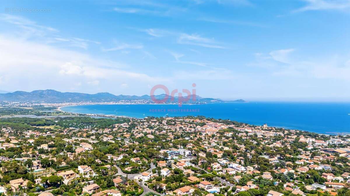 Maison à FREJUS