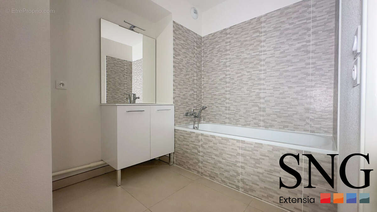Appartement à NIMES