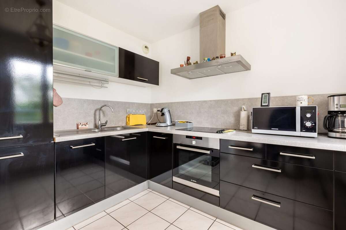 Appartement à AVION
