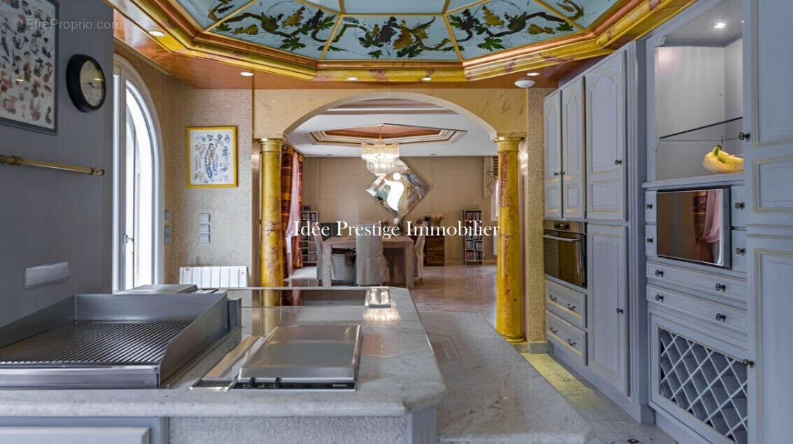 Maison à SAINT-FARGEAU-PONTHIERRY