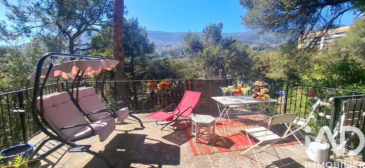 Photo 1 - Maison à CARROS