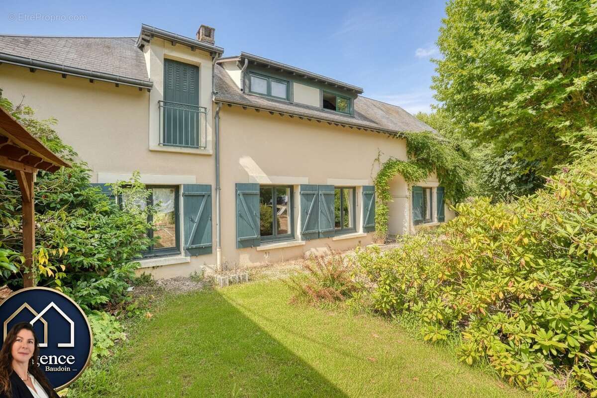 Maison 315 m² à Maintenon  - photo 2
