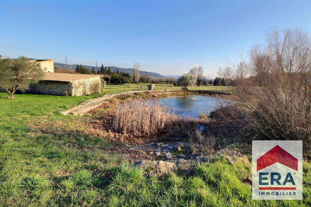 Maison à MALATAVERNE