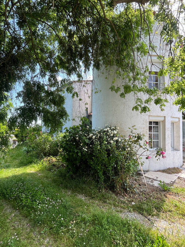 Maison à MEDIS