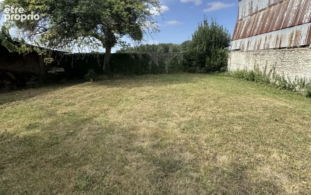 Terrain à bâtir de 890 m² à HOUDAN (78) - photo 2