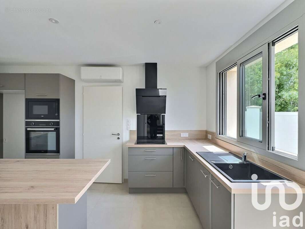 Photo 3 - Maison à SAINT-LAURENT-DE-LA-PREE