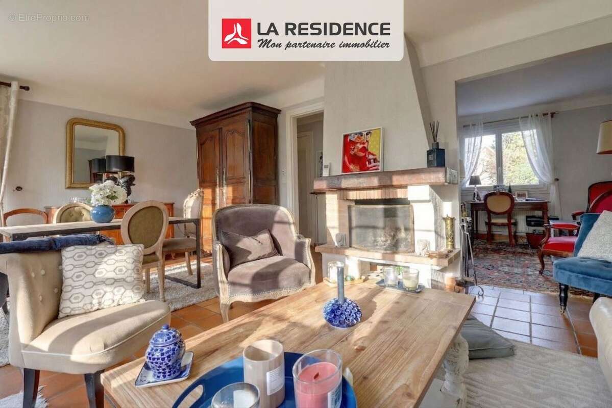 Maison 152 m² à Poissy  - photo 4