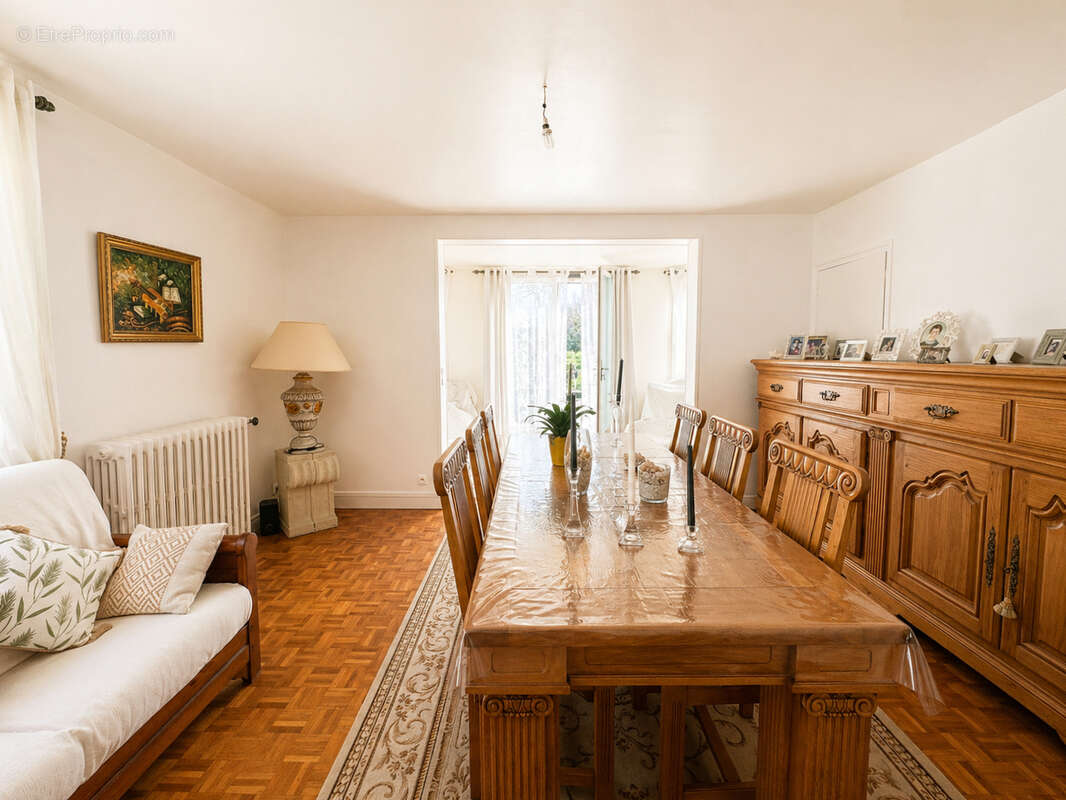 Maison à ORRY-LA-VILLE