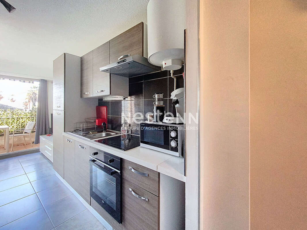 Appartement à VALLAURIS