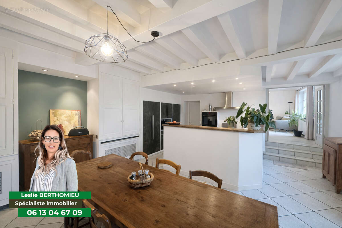 Maison à SAINT-PRIEST-EN-JAREZ