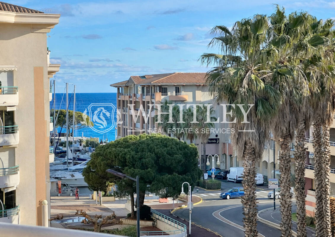 Appartement à FREJUS