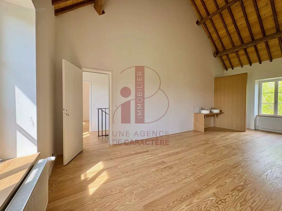 Maison à BOURRON-MARLOTTE