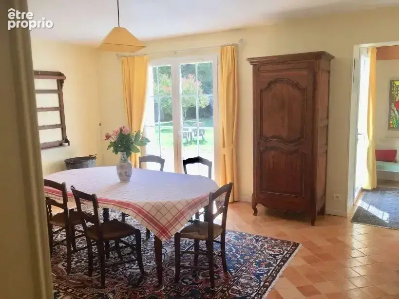 Villa familiale 5 chambres à saint-romain-de-benet - photo 6