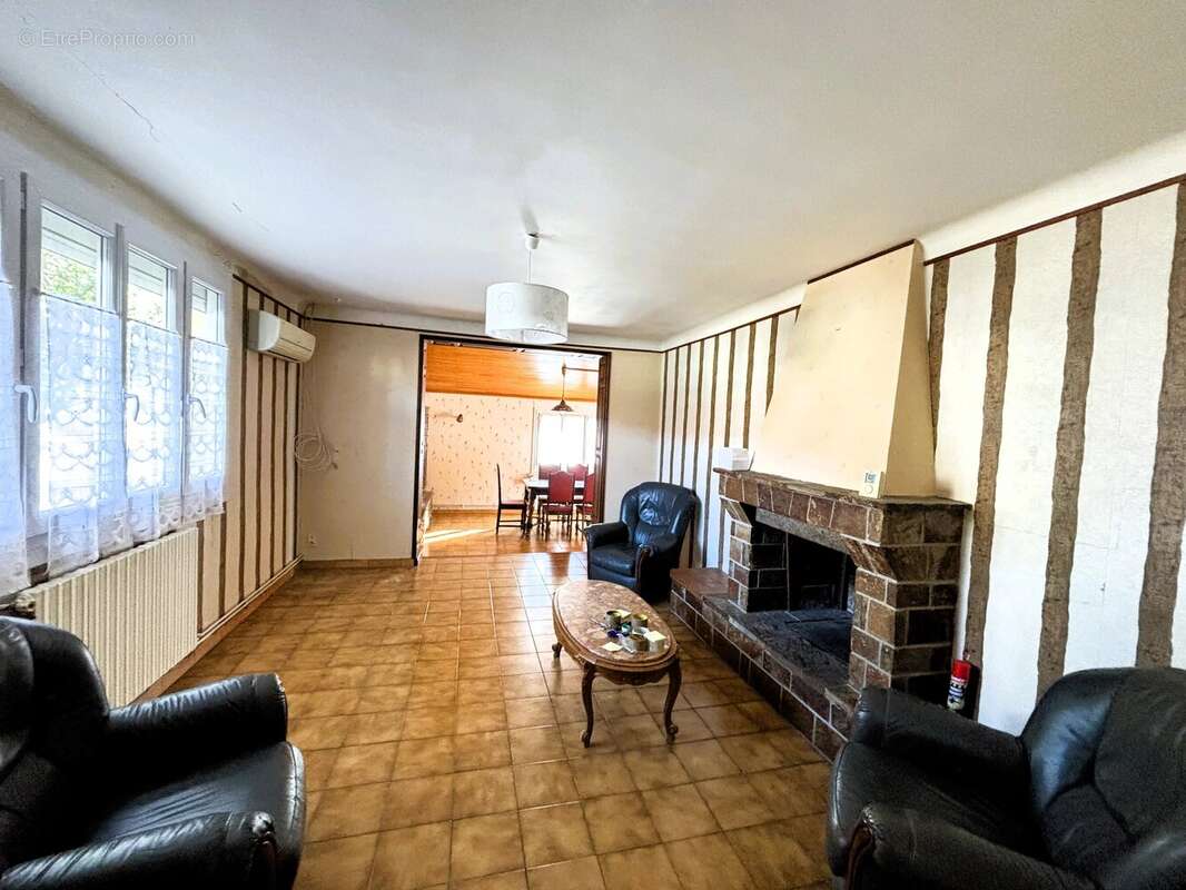 Maison à RIEUX-MINERVOIS