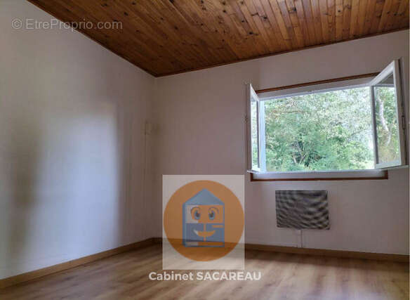 Maison de village T3, 75 m² hab. sur 2245 m² de terrain - photo 3