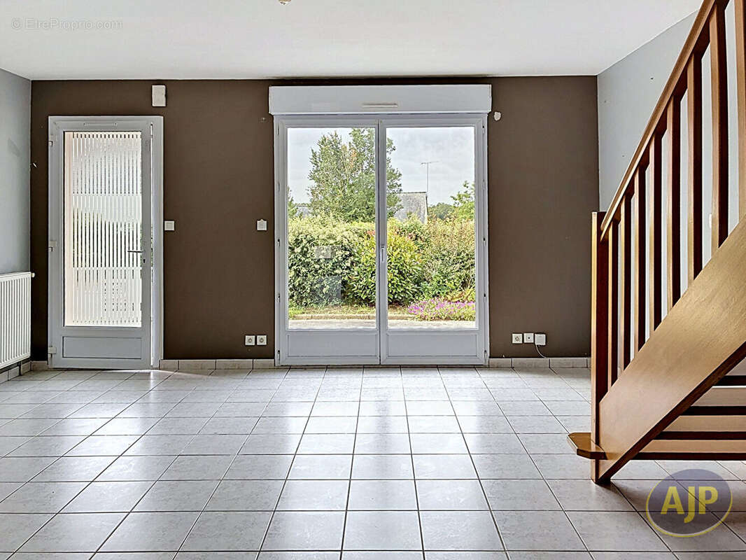 Maison à QUESTEMBERT