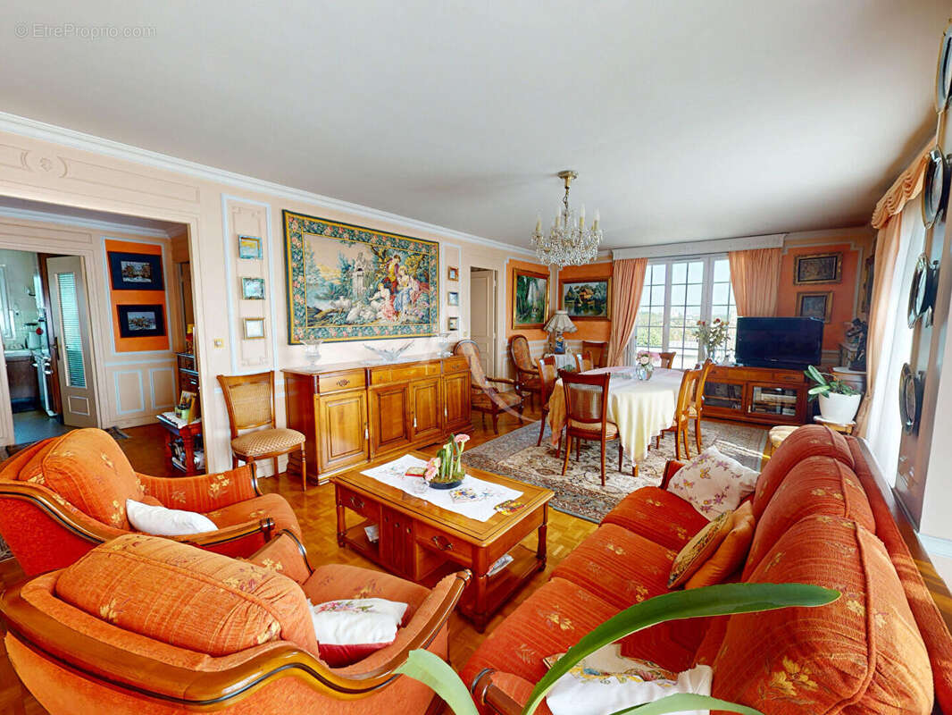 Appartement à VILLEMOMBLE