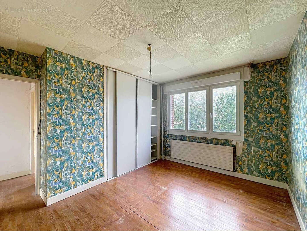 Maison à DOUCHY-LES-MINES