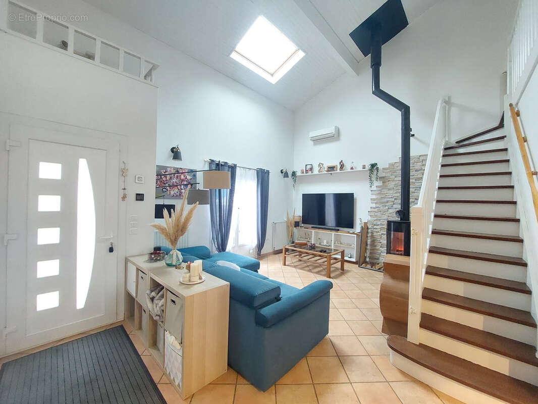 Maison à VILLENEUVE-TOLOSANE