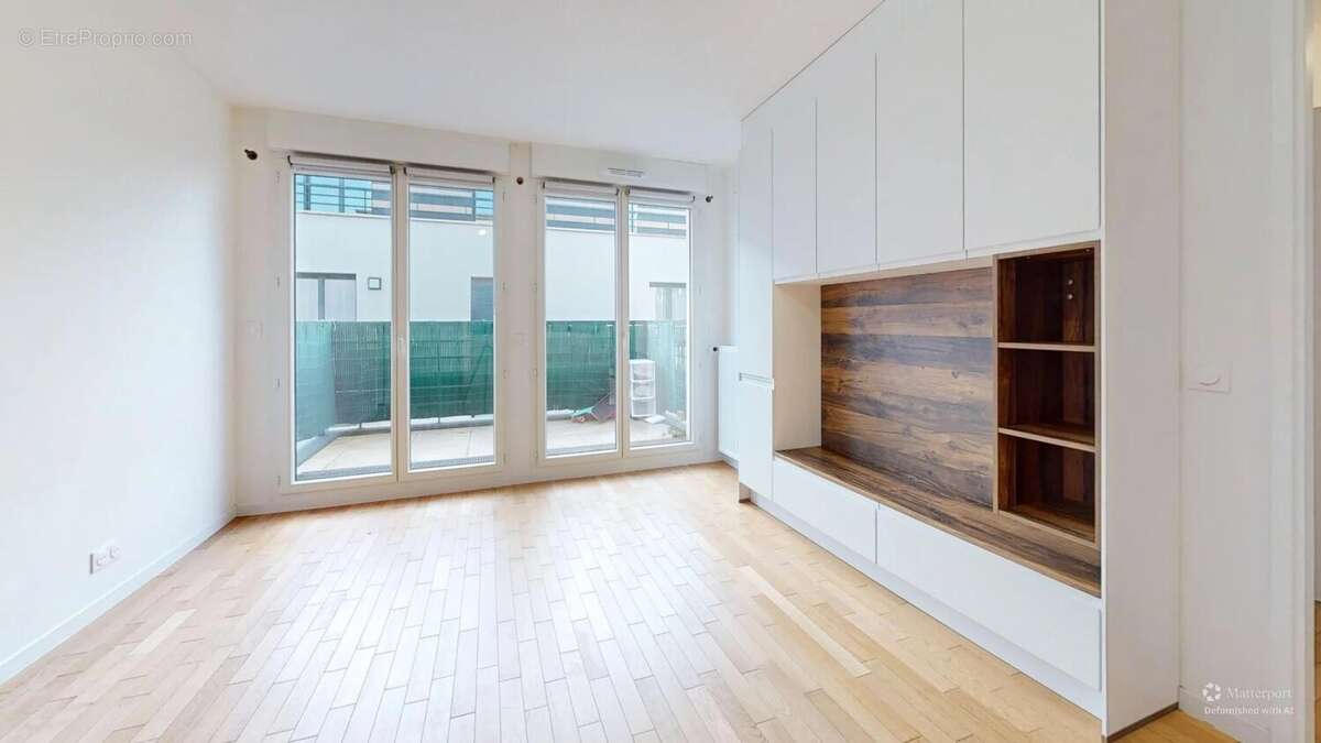 Appartement à VOISINS-LE-BRETONNEUX