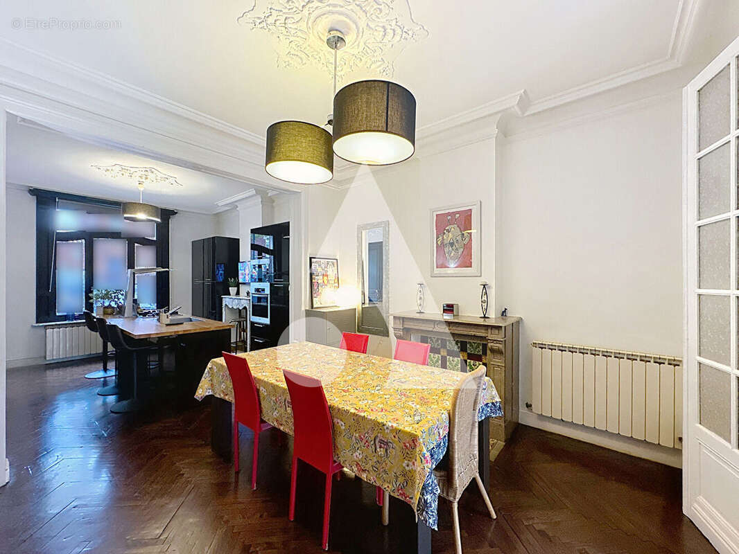 Maison à VALENCIENNES