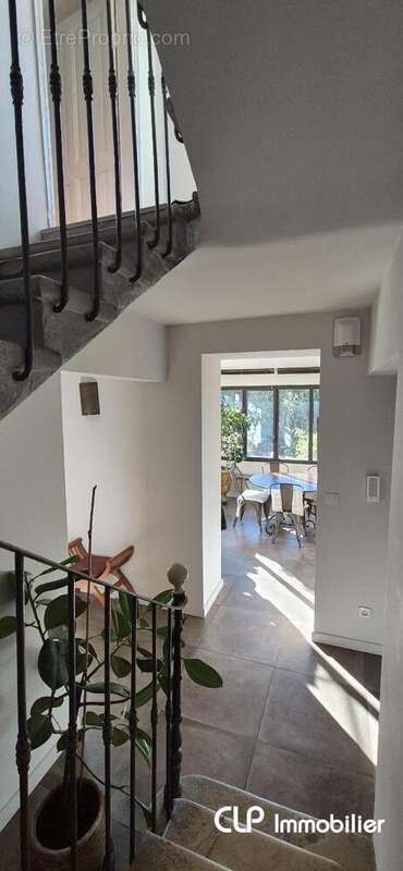 Maison à MONTELIMAR