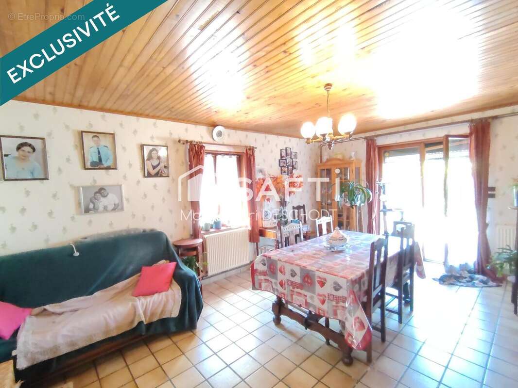 Photo 2 - Maison à NESLES