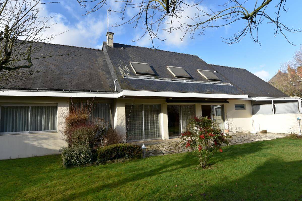 Maison à LAVAL