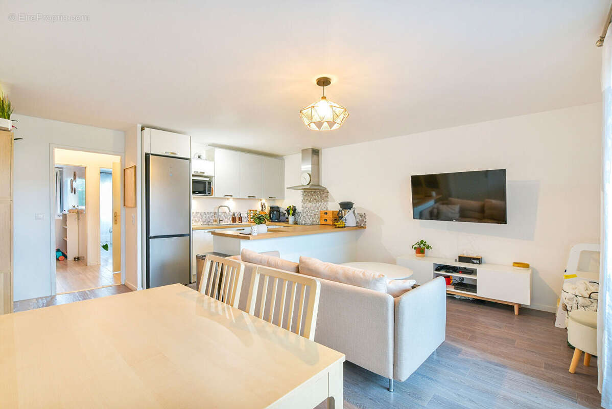 Appartement à BRIE-COMTE-ROBERT