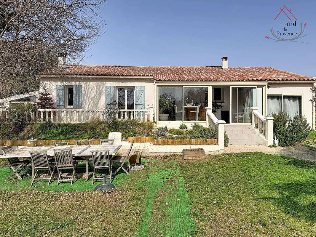 Maison à MAZAN