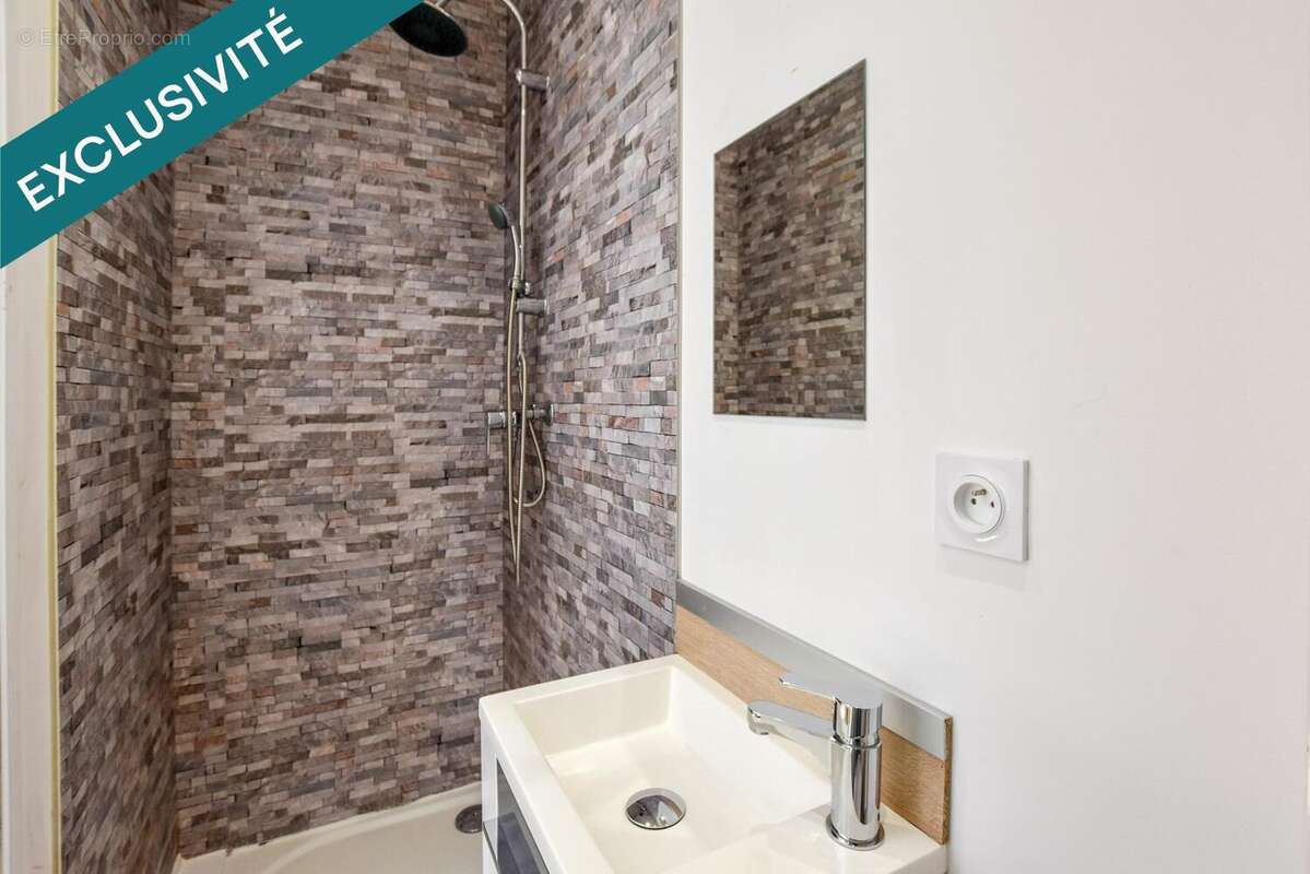 Photo 6 - Appartement à SURY-LE-COMTAL