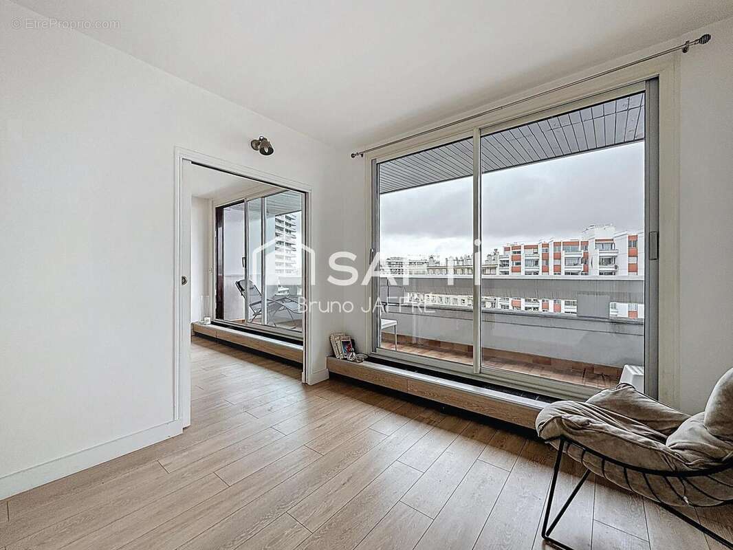 Photo 7 - Appartement à PARIS-15E