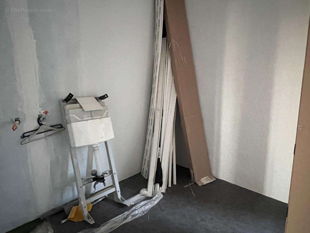 Ensemble immobilier comprenant 5 appartements proche de Barjac - photo 11
