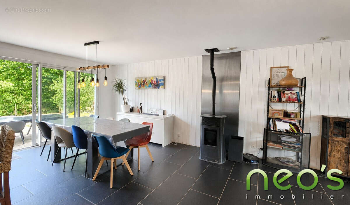 Maison 154 m² à Chemille  - photo 5