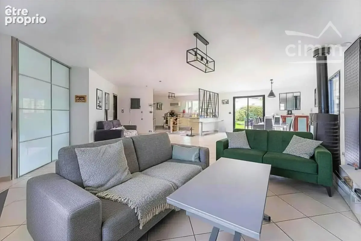 Maison familiale T9 avec piscine - photo 4
