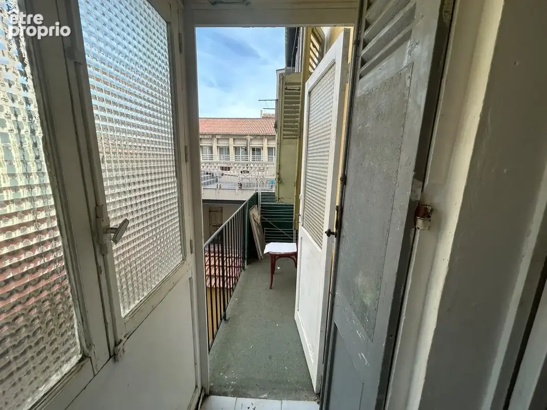 Appartement 1 pièce 28 m² à vendre à Marseille-6e (13006) - photo 8