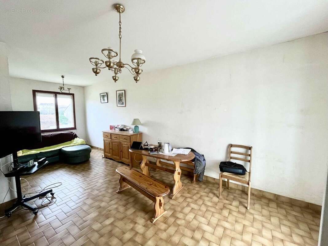 Maison à L'ISLE-JOURDAIN