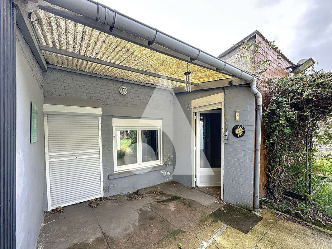 Maison à VIEUX-CONDE