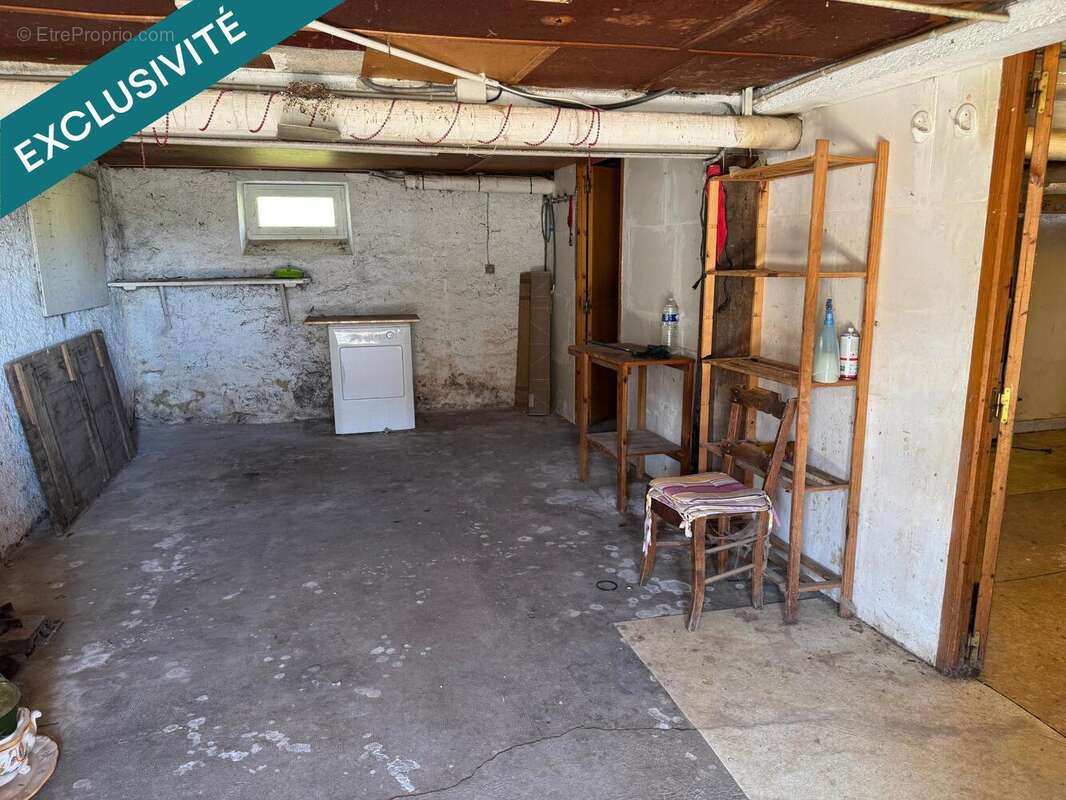 Maison 93 m² à Champagnac-La-Riviere  - photo 9