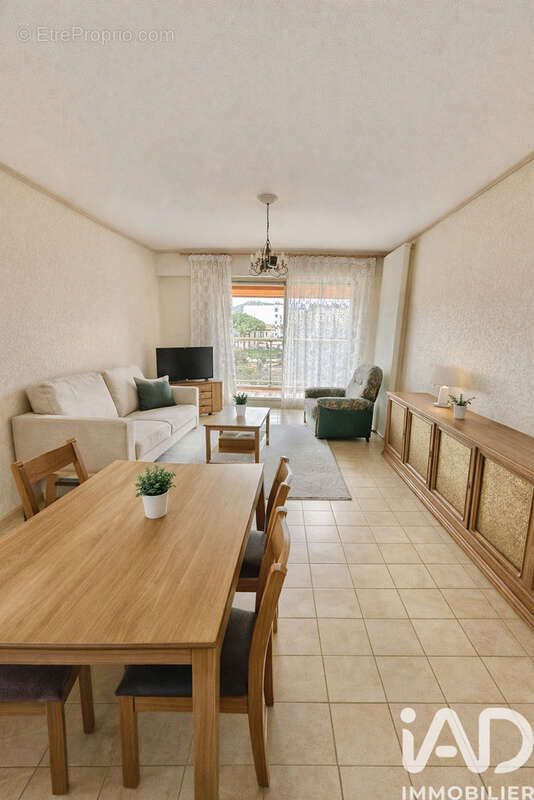 Photo 2 - Appartement à HYERES