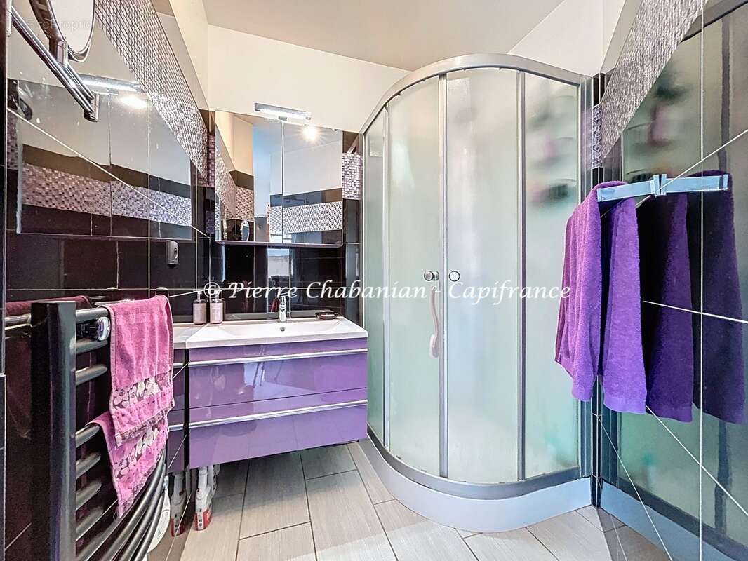 Loft - Duplex inversé (souplex) atypique à vendre - 5 pièces - 180 m² - proche douane commerces transports - COLLONGES SOUS SALE - photo 14