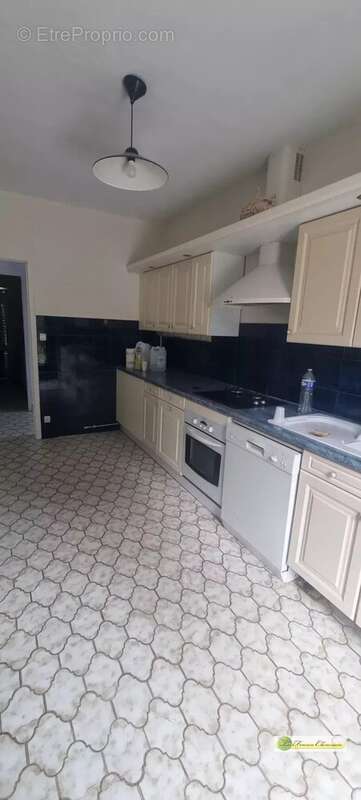 Maison à GOND-PONTOUVRE