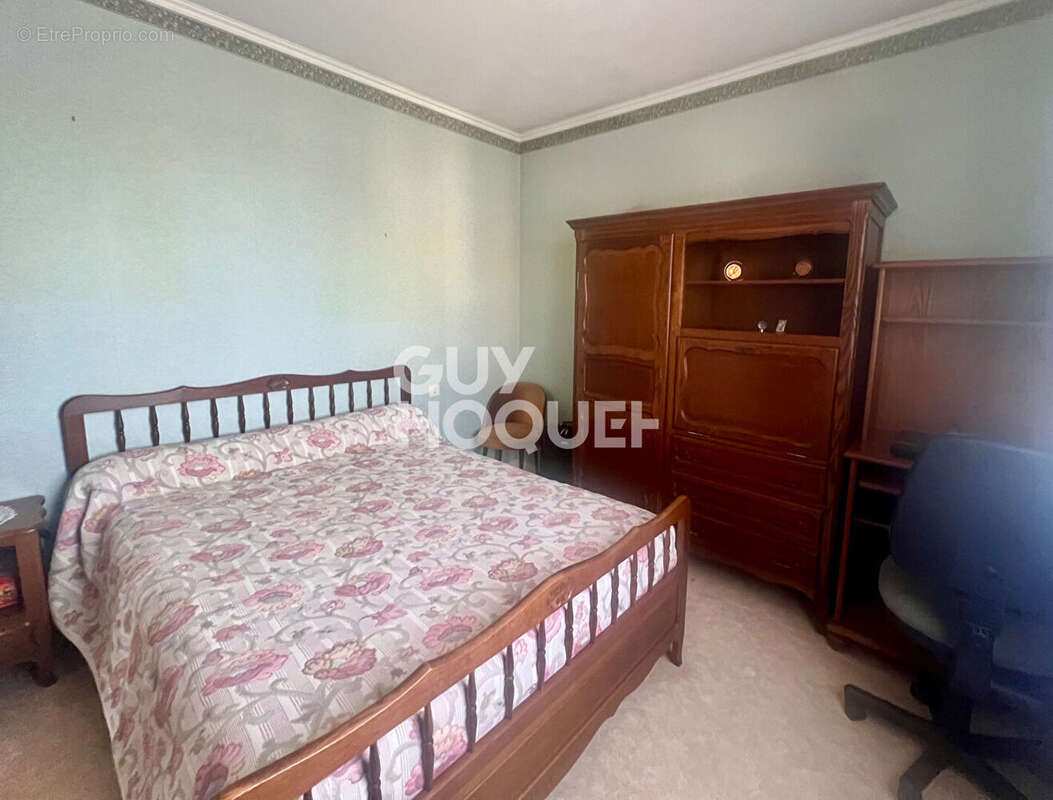 Maison à TOULON-SUR-ARROUX