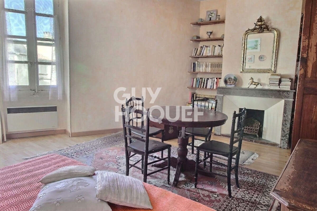 Maison de ville de caractère Tarascon 6 pièces 163m2 - photo 9