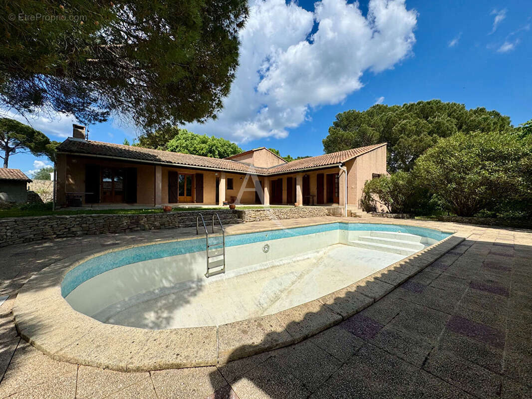 Maison à NIMES