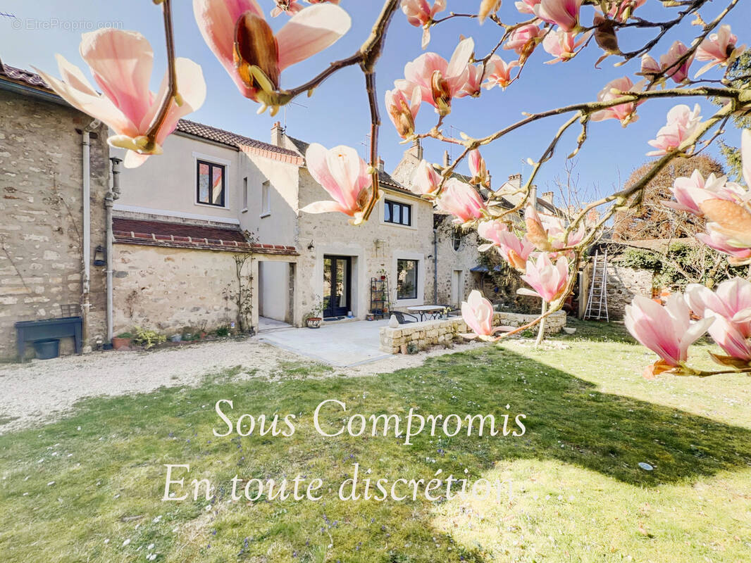 Maison à MILLY-LA-FORET